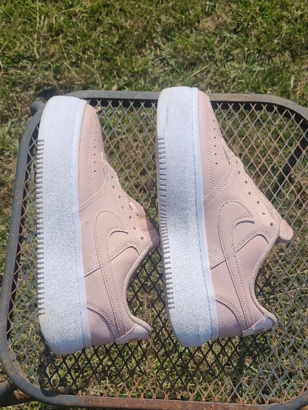 Nike Court Vision Alta Platform Women's Size 9.5 Shoes DM0113-600 Pink White
